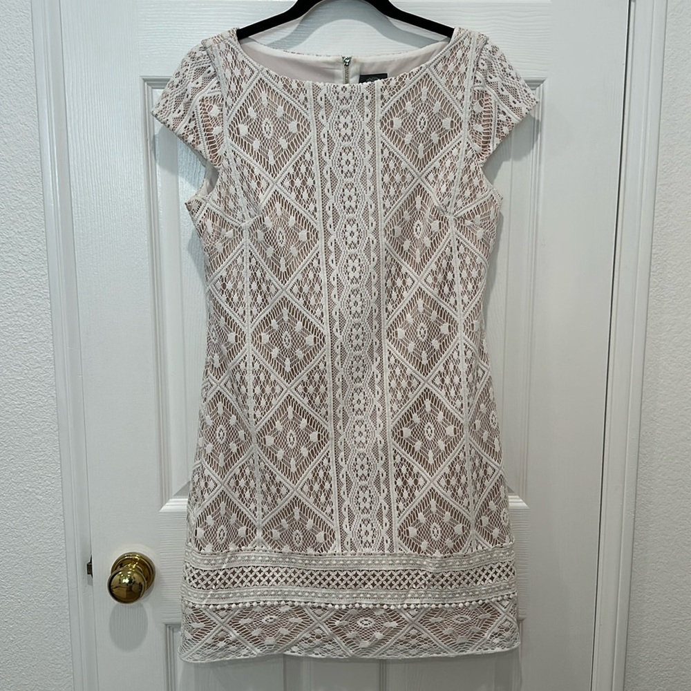 Lace Dress Vince Camuto